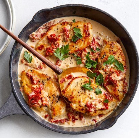 Chicken Cutlets with Sun-Dried Tomato Cream Sauce