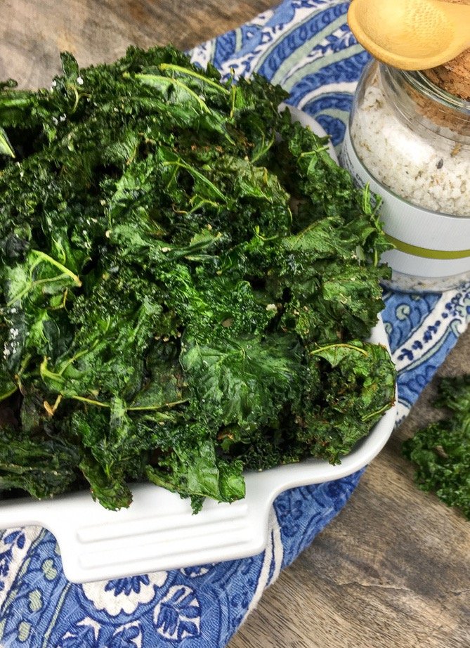 Crispy Seasoned Kale Chips Recipe